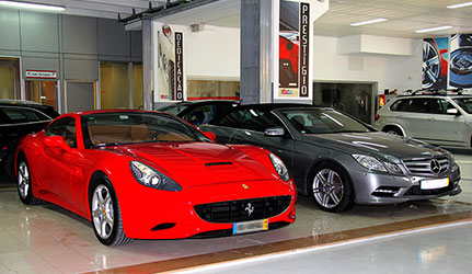 Área da Oficina: 150 m<sup>2</sup><br/>
													 Estacionamento: 5 carros <br/>
													 Horário funcionamento: 9h às 18h